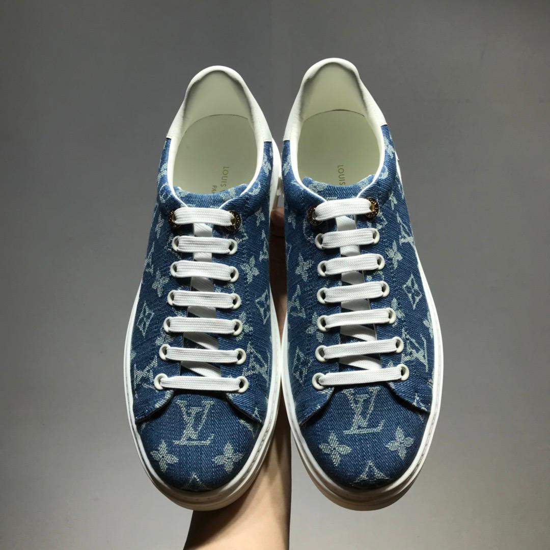L0vis Vvtt0n Time Out Sneaker Blue For Women LV
