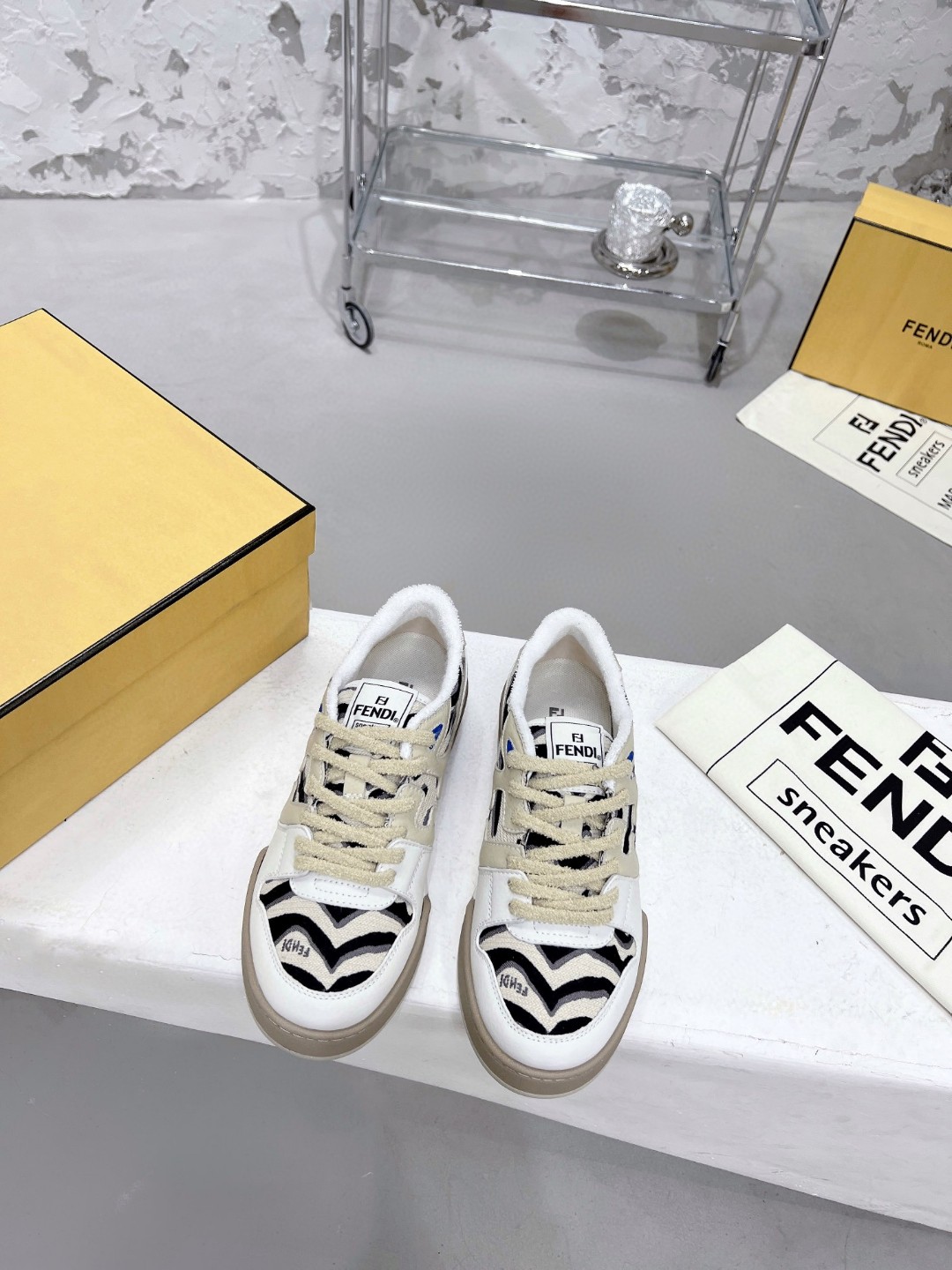 F**di FD F**di Match Low Tops Sneakers Black And White For Women