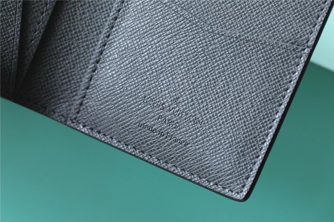 Pocket Organizer Monogram Flowers Gray For Men 4.3in/11cm