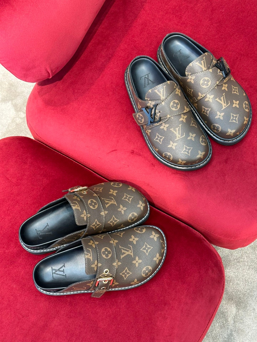 L0vis Vvtt0n LV Easy Mule Monogram Canvas Brown For Men