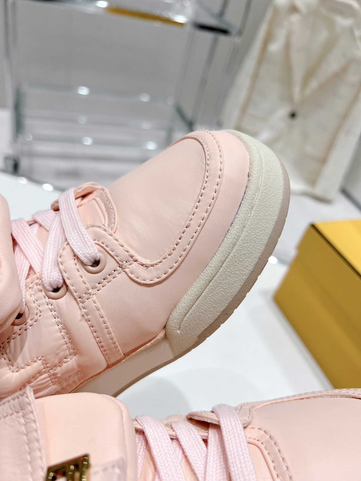 FD F**di Match Lace-Up Low-Top Sneakers Pink For Women