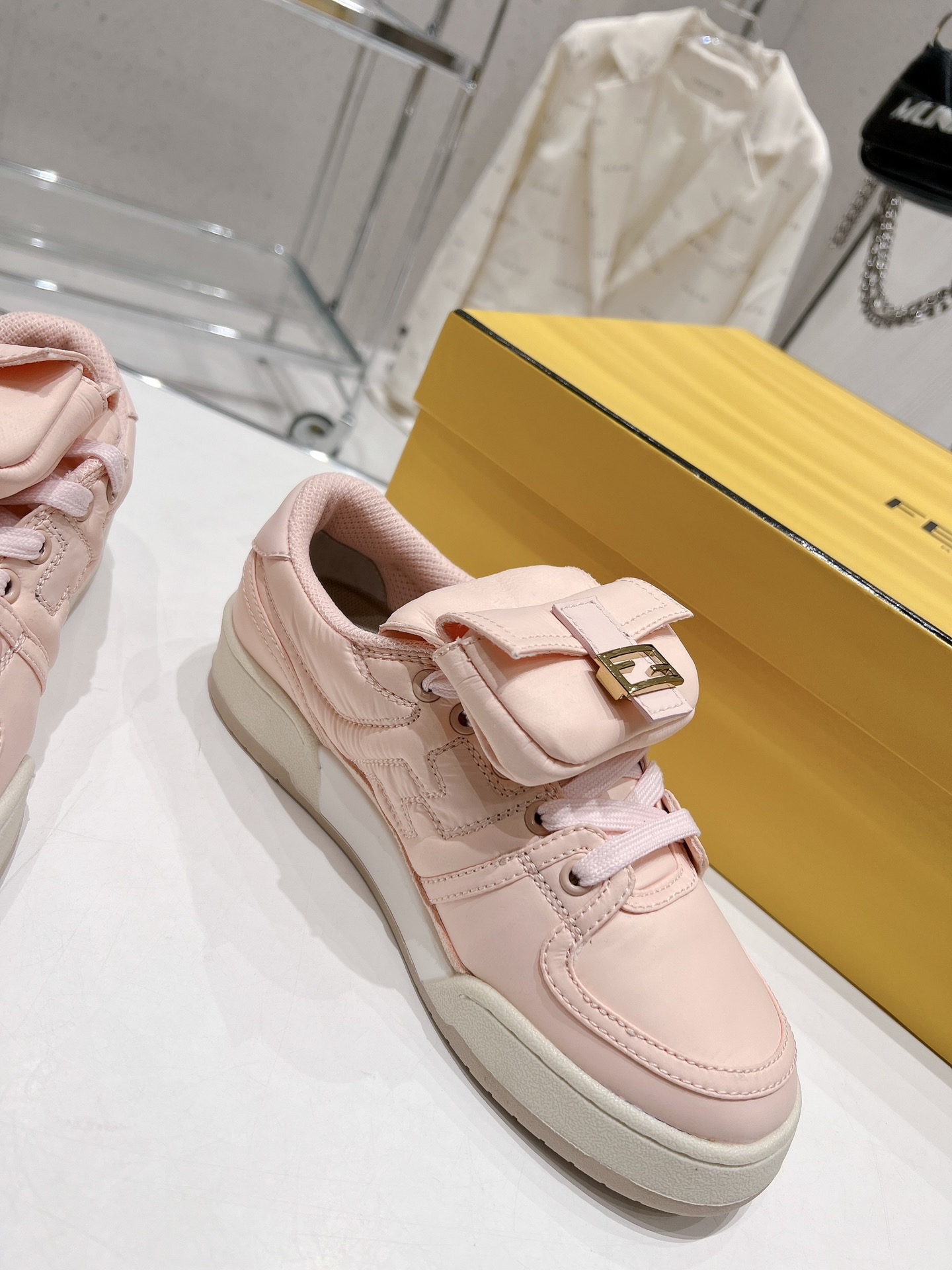 FD F**di Match Lace-Up Low-Top Sneakers Pink For Women