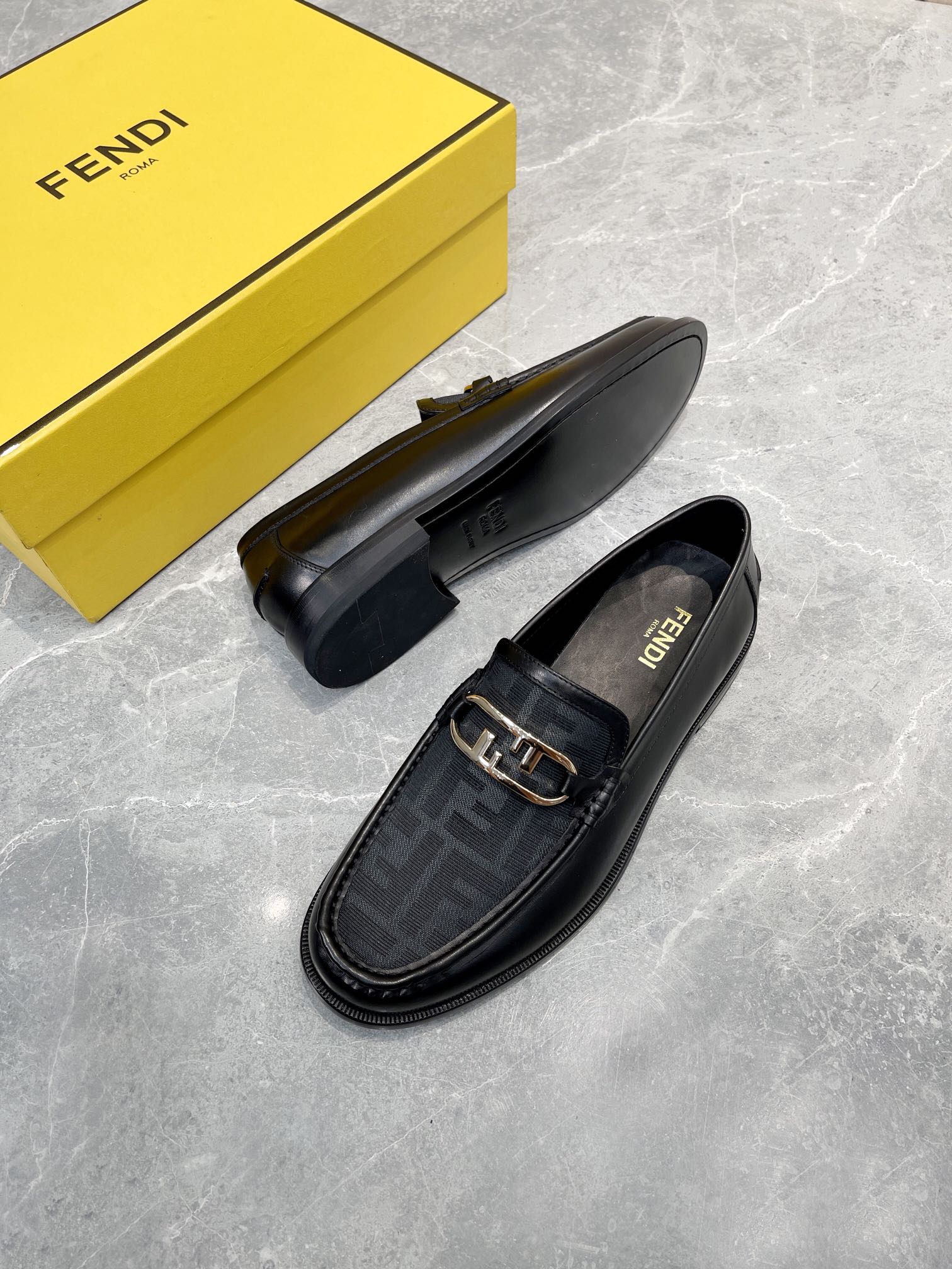F**di FD O’Lock Loafers Black For Men