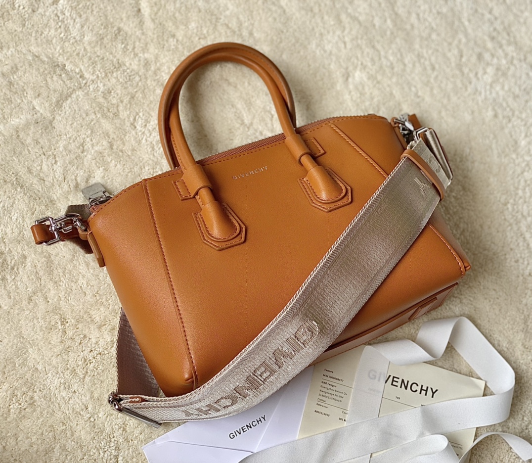 Givenchy Mini Antigona Sport Bag Brown/Black/Beige For Women‎ 8.7in/22cm BB50NVB1HT-001