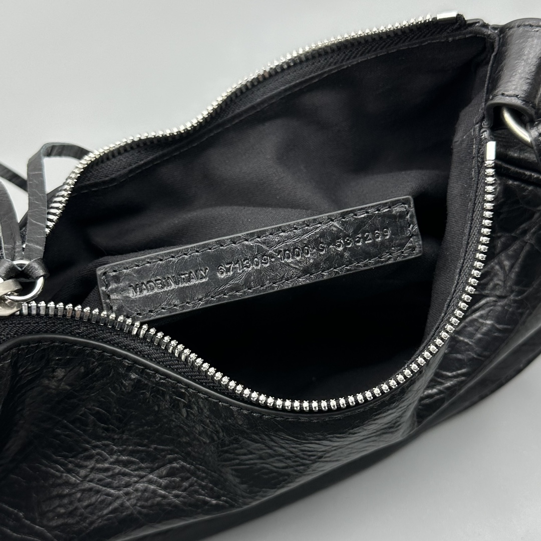 Ba1en*iaga Le Cagole XS Shoulder Bag Black/White For Women‎ 10.2in/26cm 671309210G81000