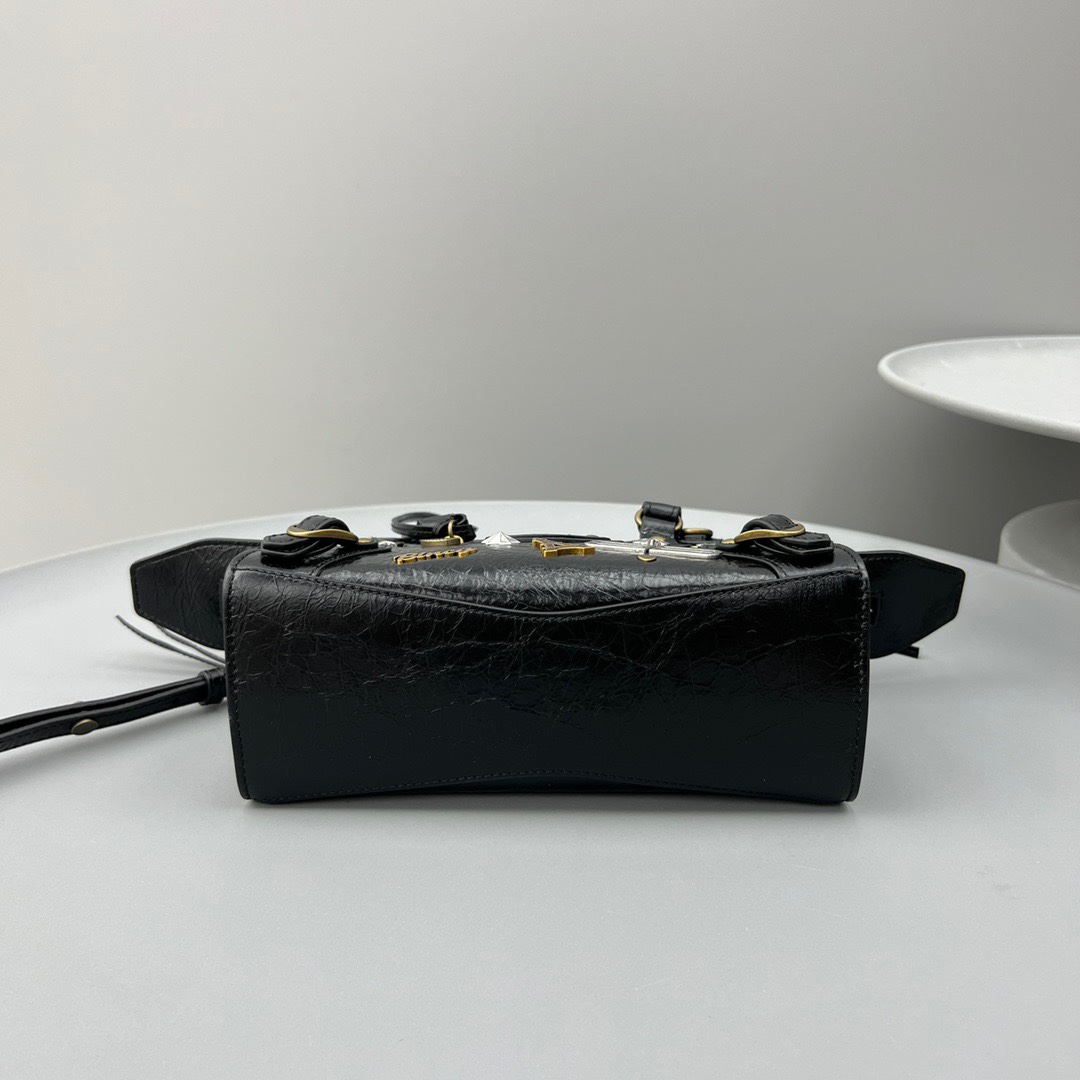 Ba1en*iaga Neo Cagole XS Handbag Black For Women‎ 10.2in/26cm