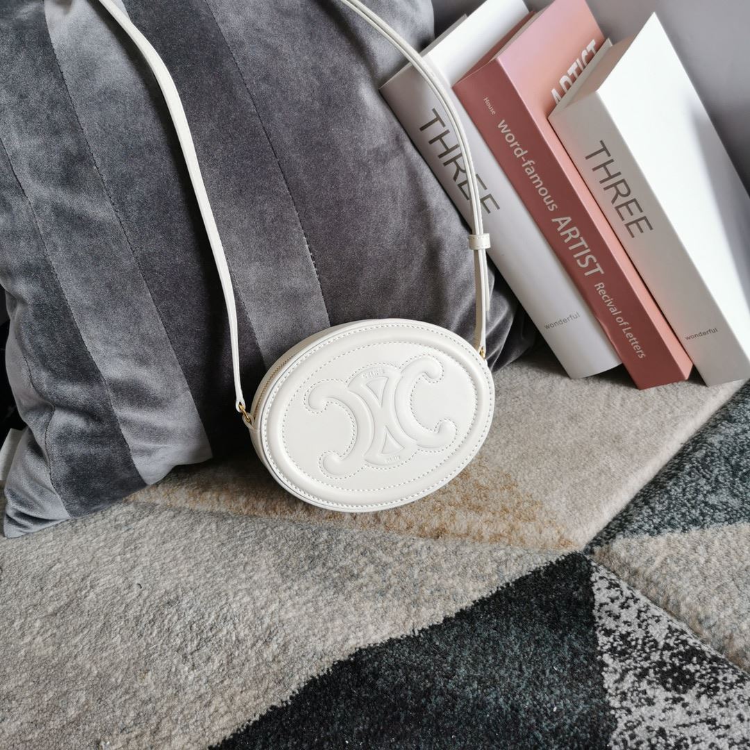 Ce1i*e Oval Bag Cuir Triomphe In Smooth Black/White/Brown For Women‎ 8in/20cm 198603DXC.38NO