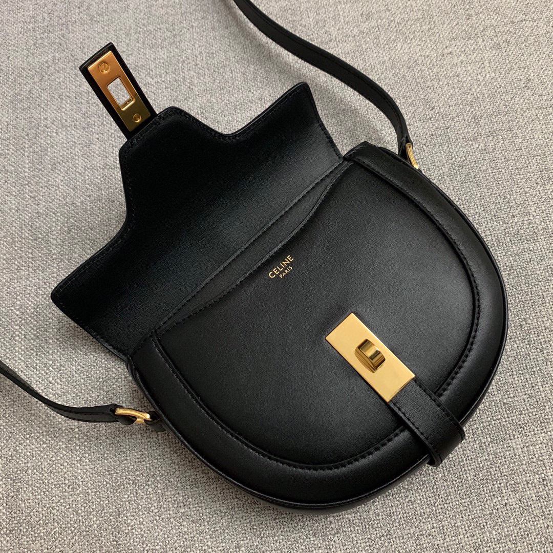 Ce1i*e Small Besace 16 Bag In Satinated Black/White/Light Pink For Women‎ 7in/19cm 188013BEY.38NO