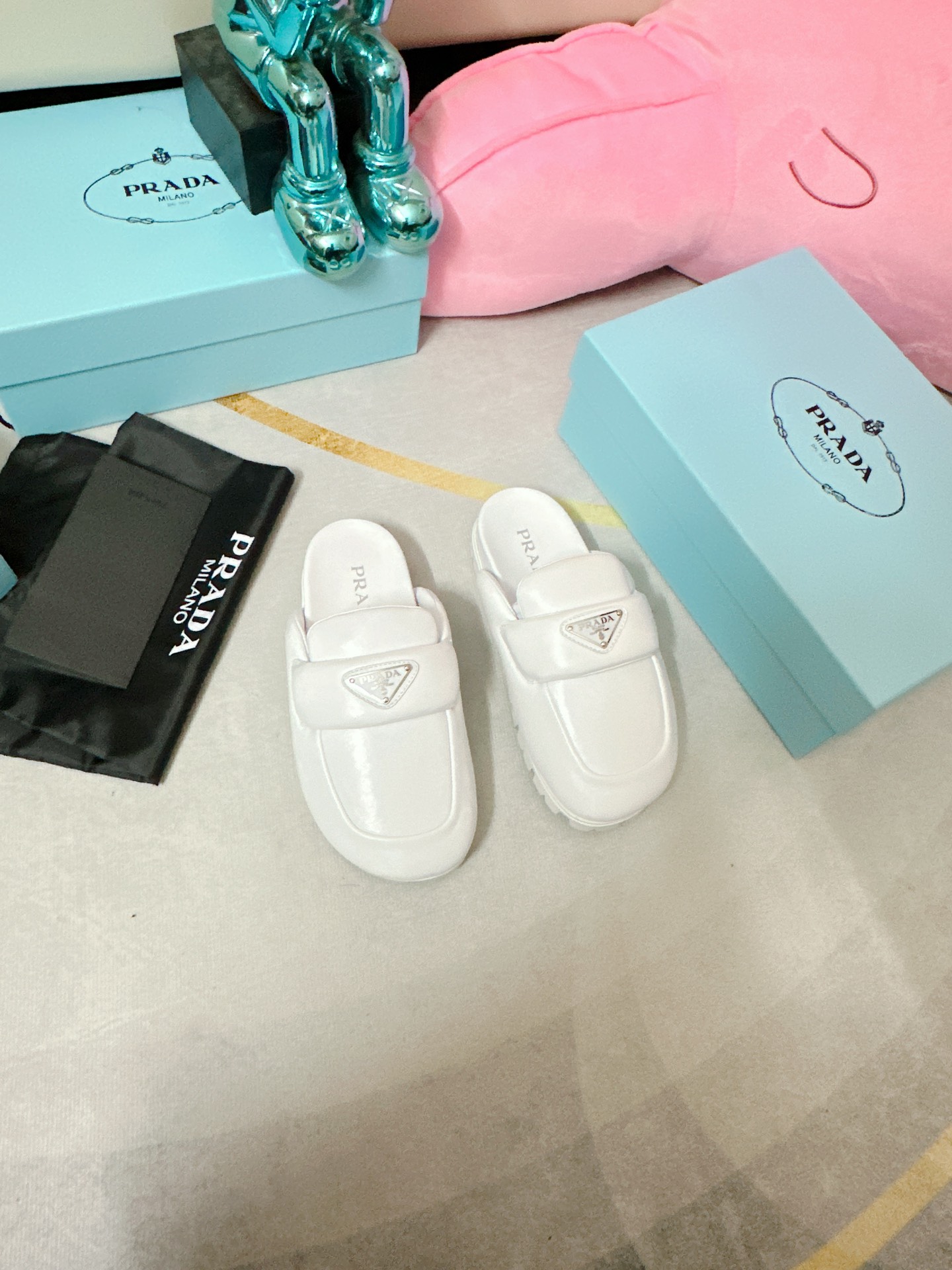 Pra*a Soft Padded Nappa Sabots White For Women 0.8 in/ 2cm