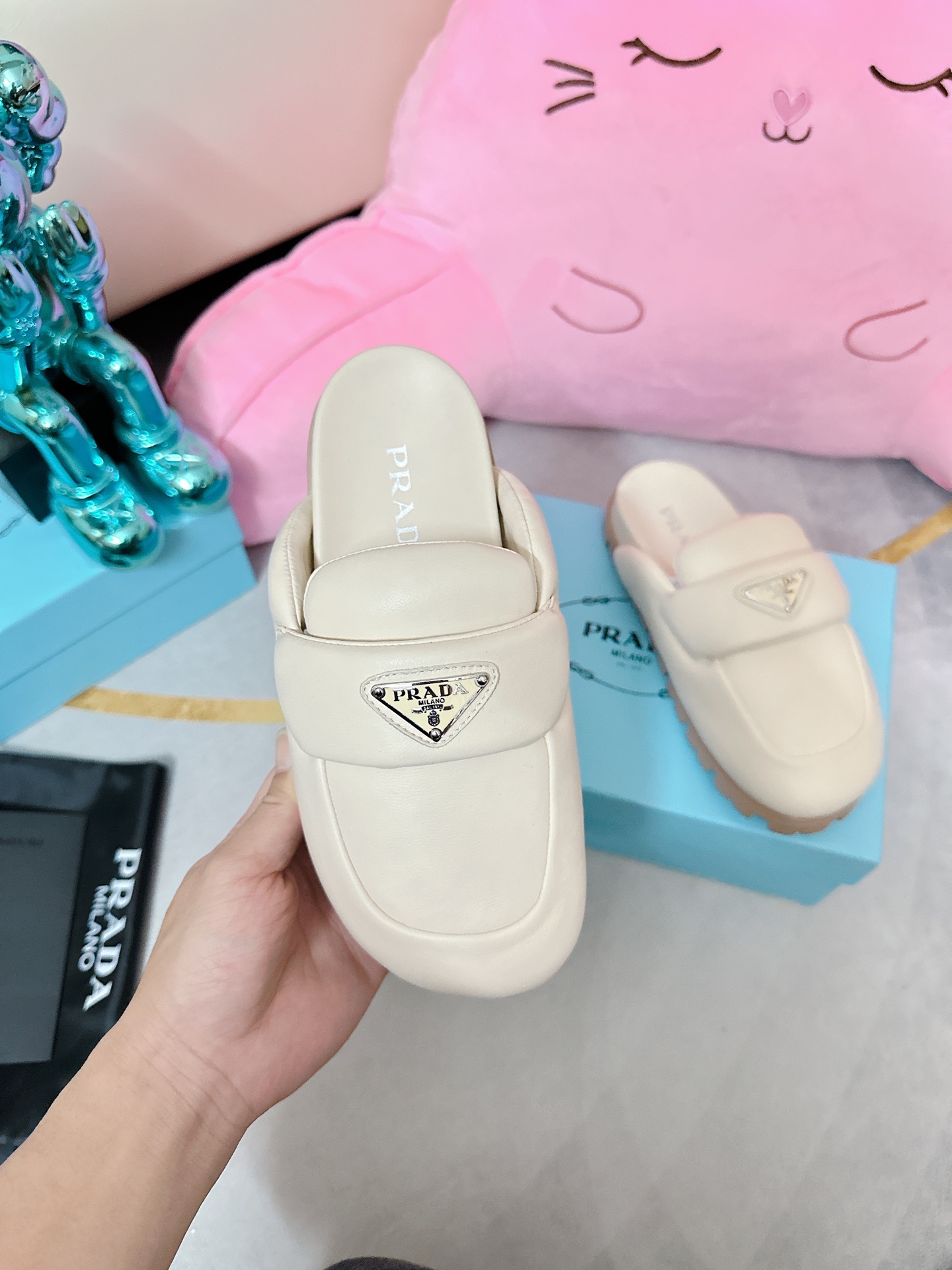 Pra*a Soft Padded Nappa Sabots Beige For Women 0.8 in/ 2cm 1S084N_2DL8_F0F24_F_020