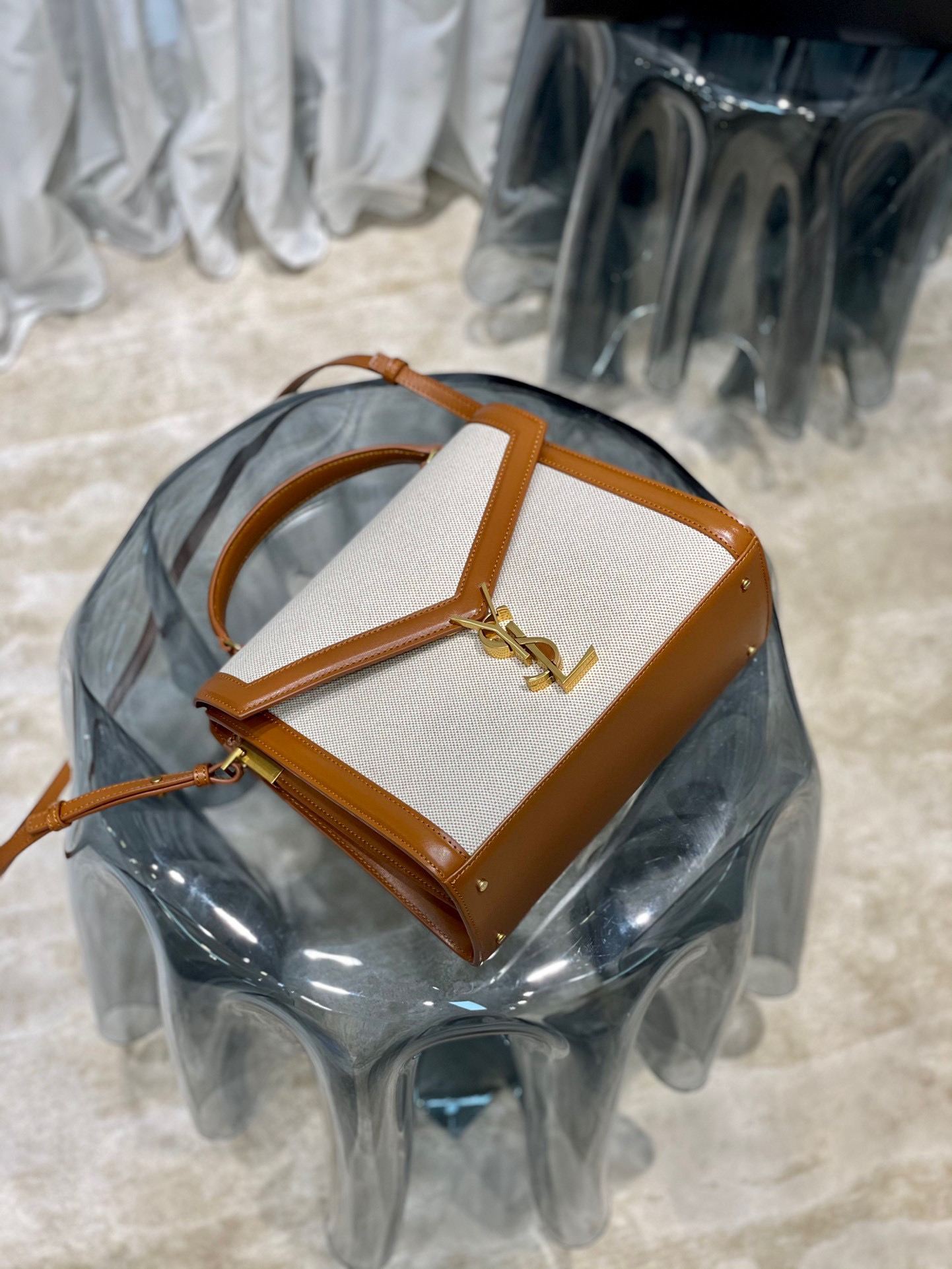 Sa1nt Lau*nt Cassandra Medium Top Handle Bag Black/Brown For Women‎ 9.6in/24.5cm 623931BOW0W1000