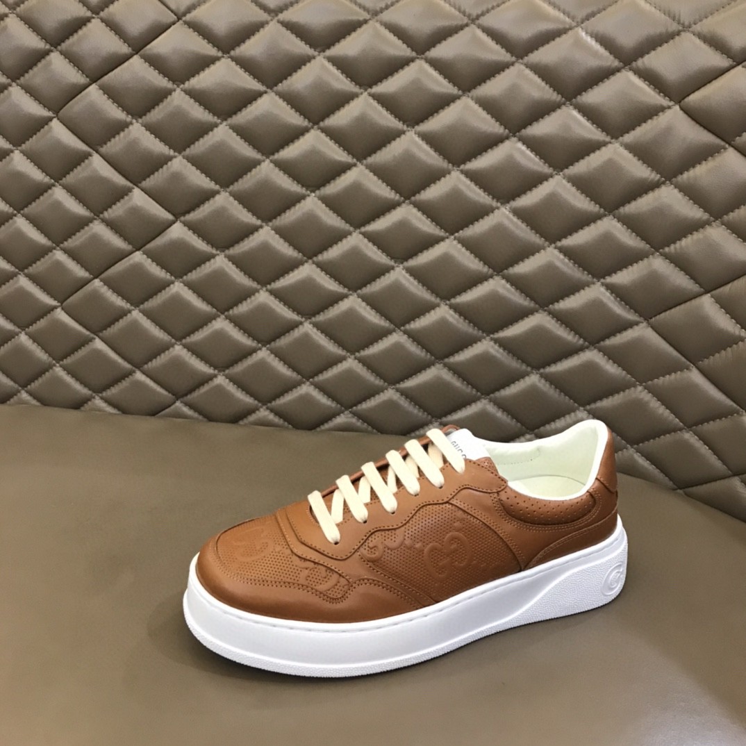 Gvc*1 GG Sneaker Brown For Men 726544 AABBV 2742