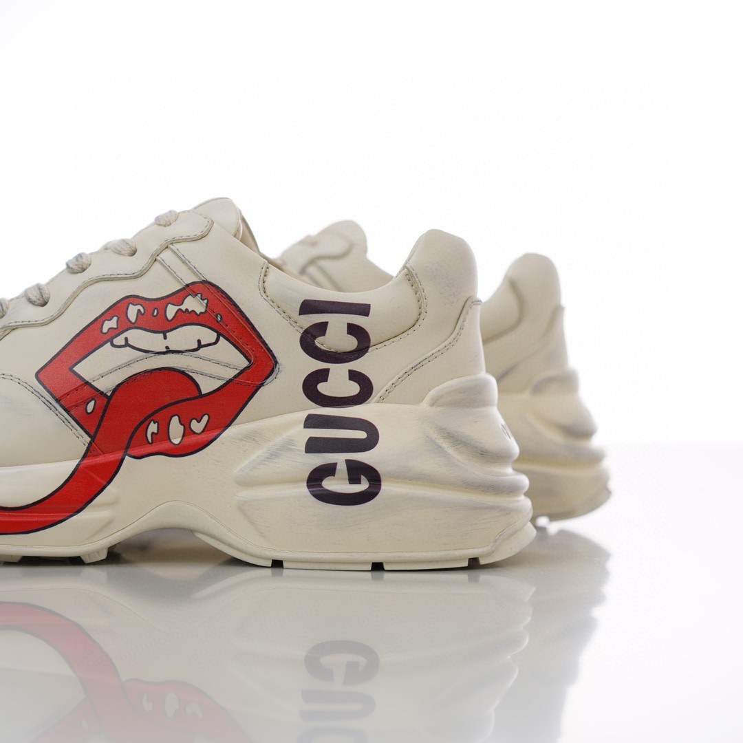 Gvc*1 Rhyton Sneaker Cream For Men 552089 A9L00 9522