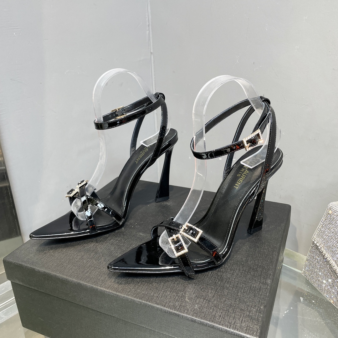 Sa1nt Lau*nt Lila Sandals In Patent Black For Women