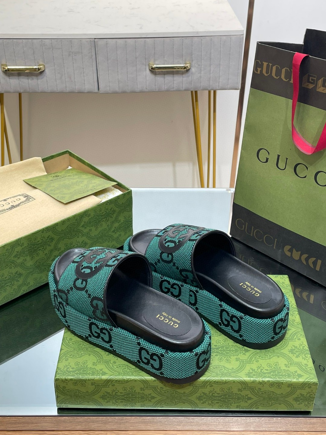 Gvc*1 Platform Slide Sandal Green For Women ‎