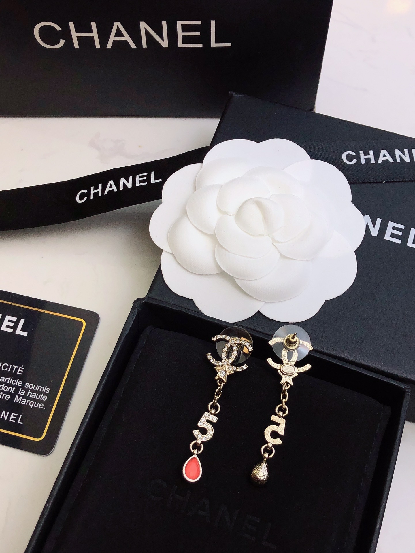 Ch**el 5-Long Earrings Gold For Women