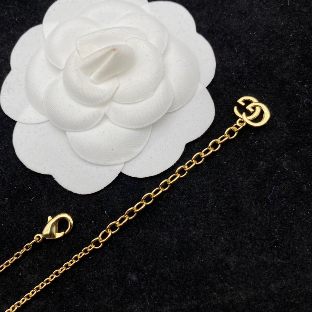 Gvc*1 Bee Necklace Gold For Women