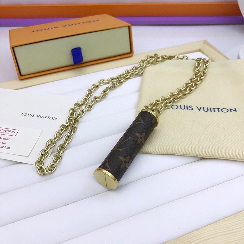 L0vis Vvtt0n Cylinder Pendant Necklace Gold Tone For Women