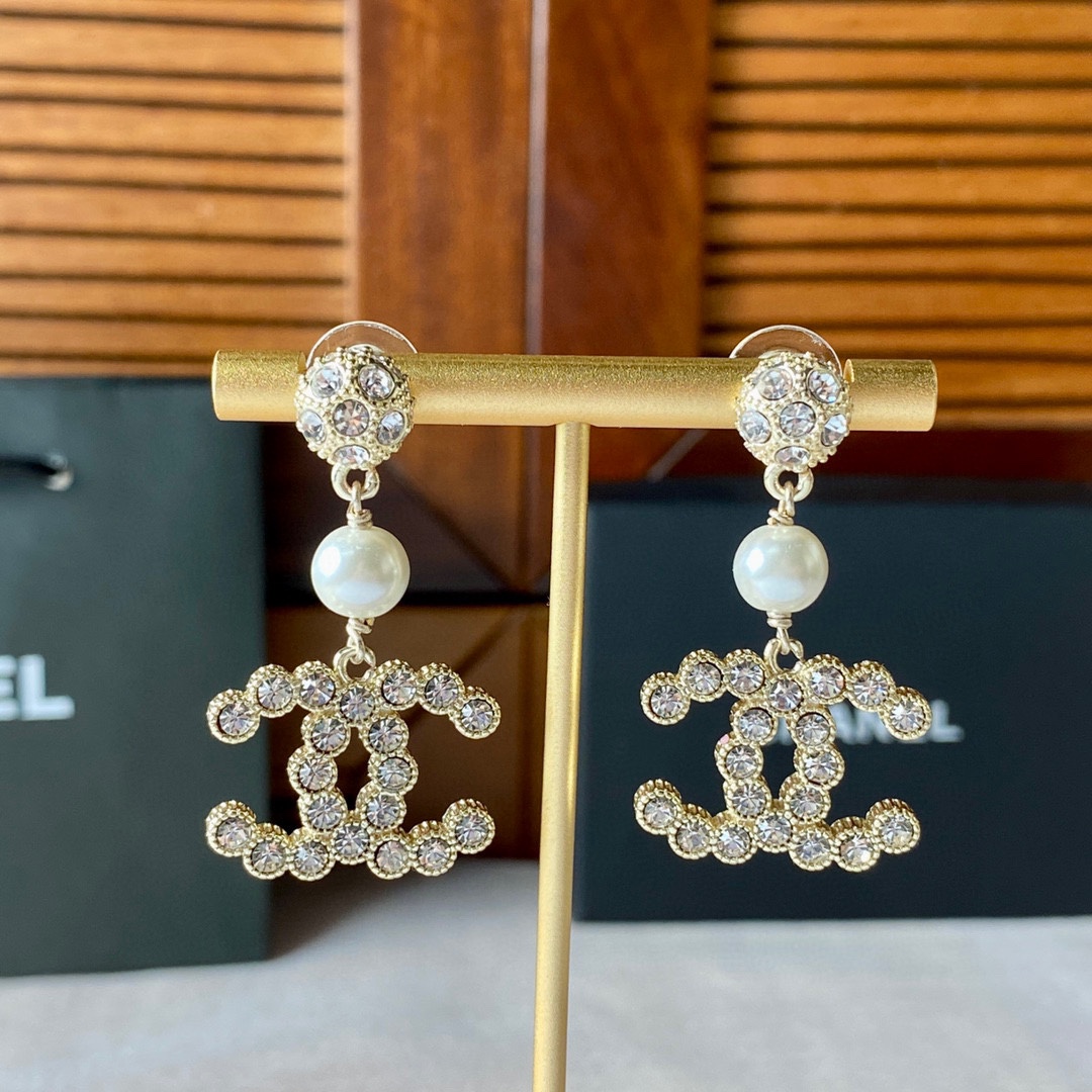 Ch**el Double C Earrings Gold For Women