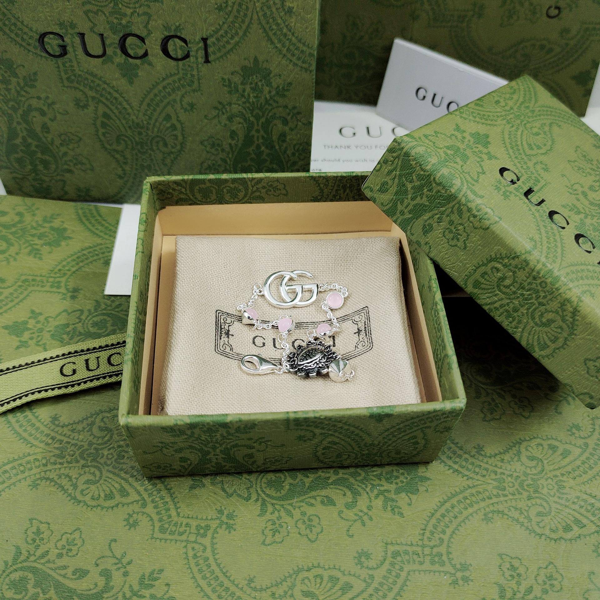 Gvc*1 Logo Bracelet Silver For Women