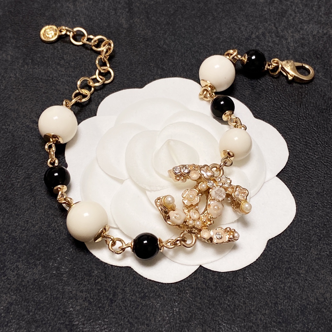 Ch**el Pearl Bracelet Gold For Women
