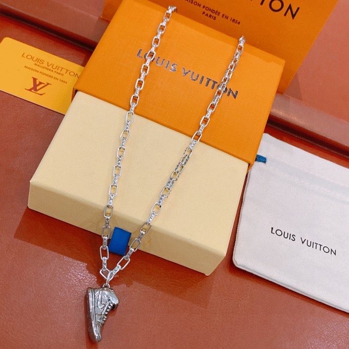L0vis Vvtt0n Shoe Necklace Silver For Women