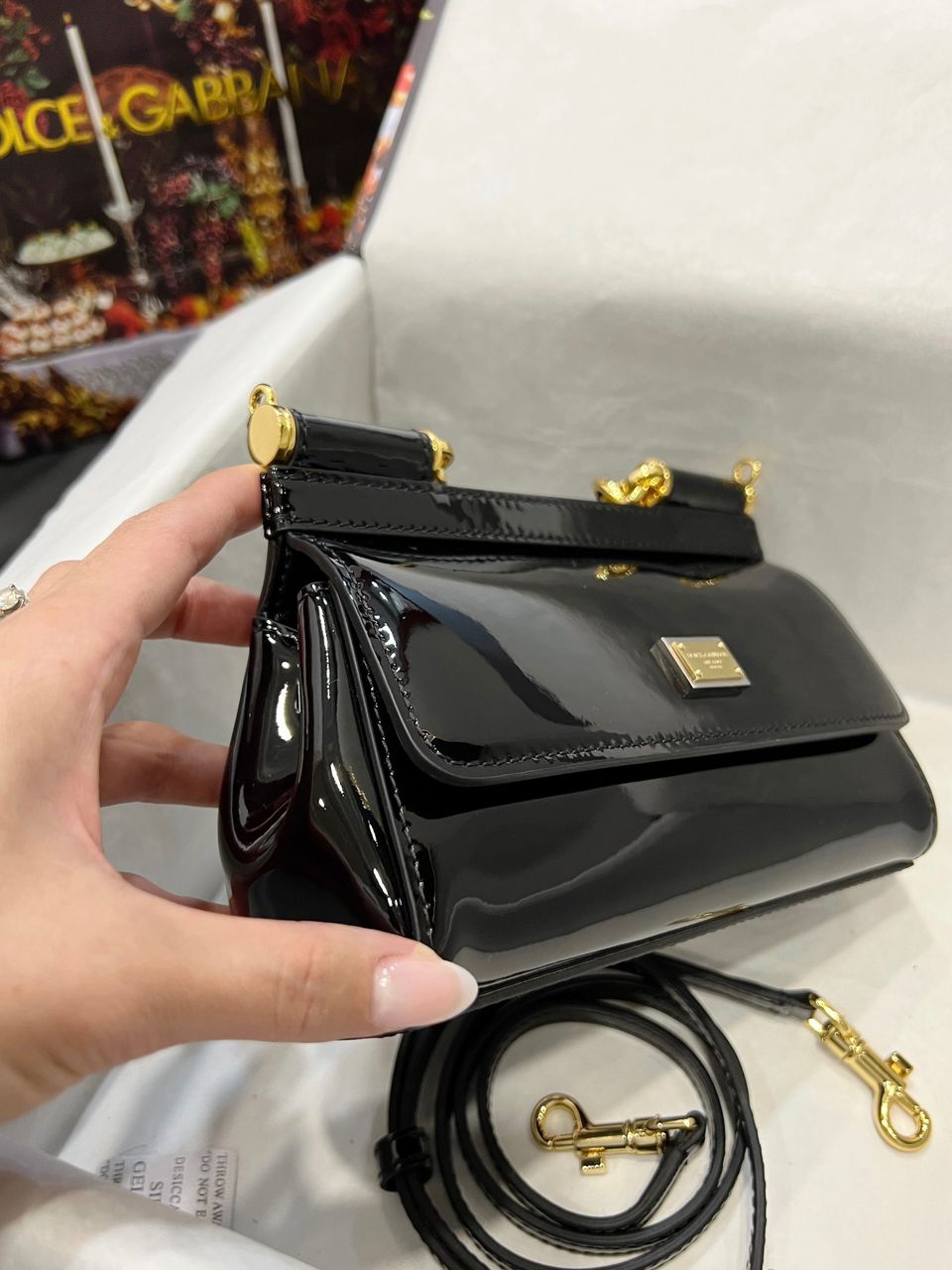Dolce & Gabbana Sicily Bag In Polished Black Mini Size For Women 18cm/ 7 Inches