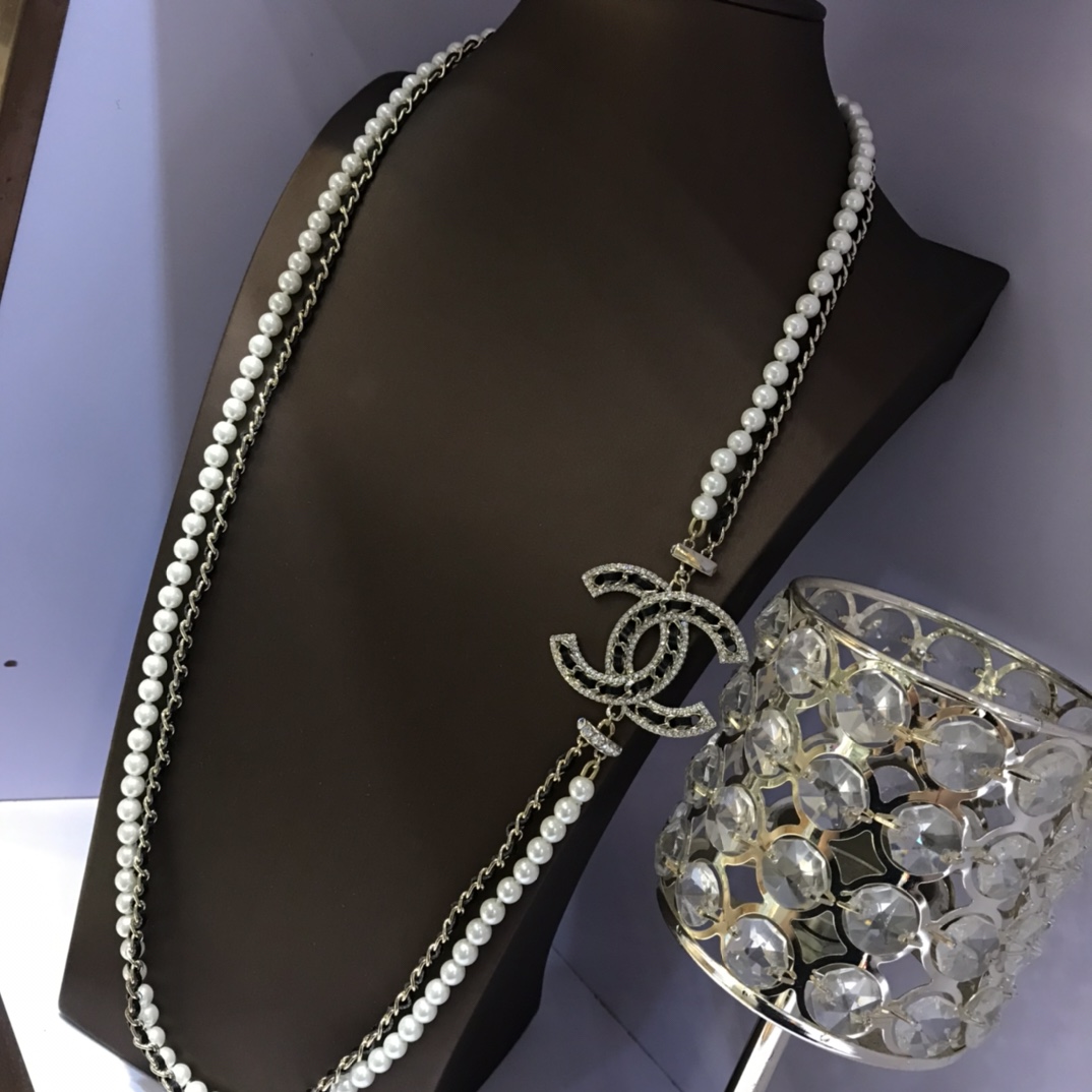 Ch**el Pearl Necklaces White And Black For Women