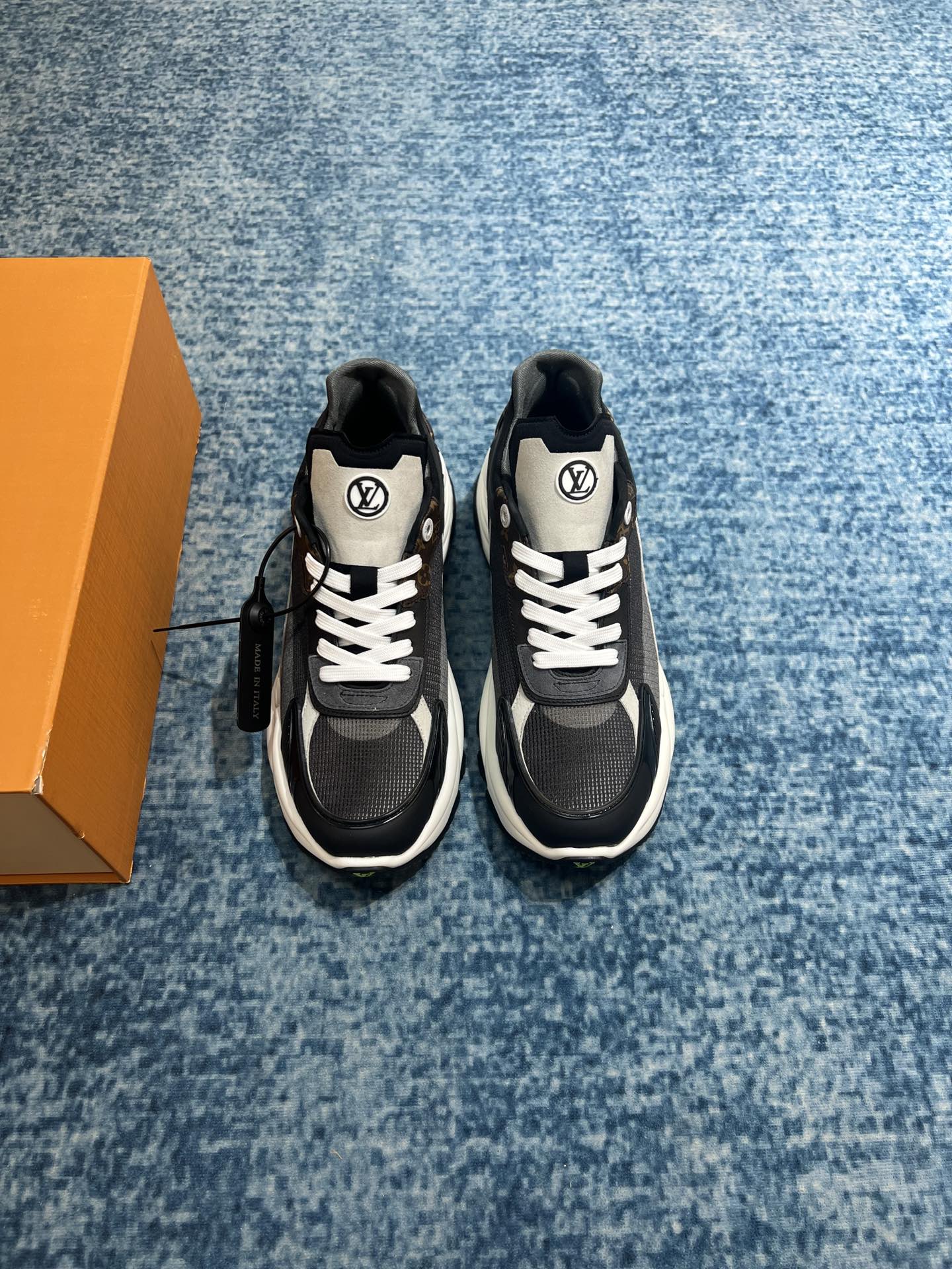 L0vis Vvtt0n Run 55 Sneaker Black For Men