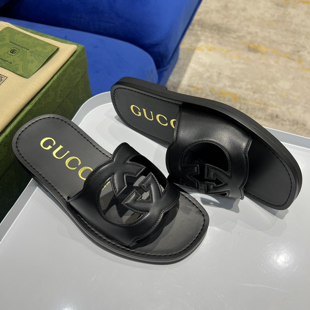 Gvc*1 Interlocking-G Cut-Out Slide Sandal Black For Men