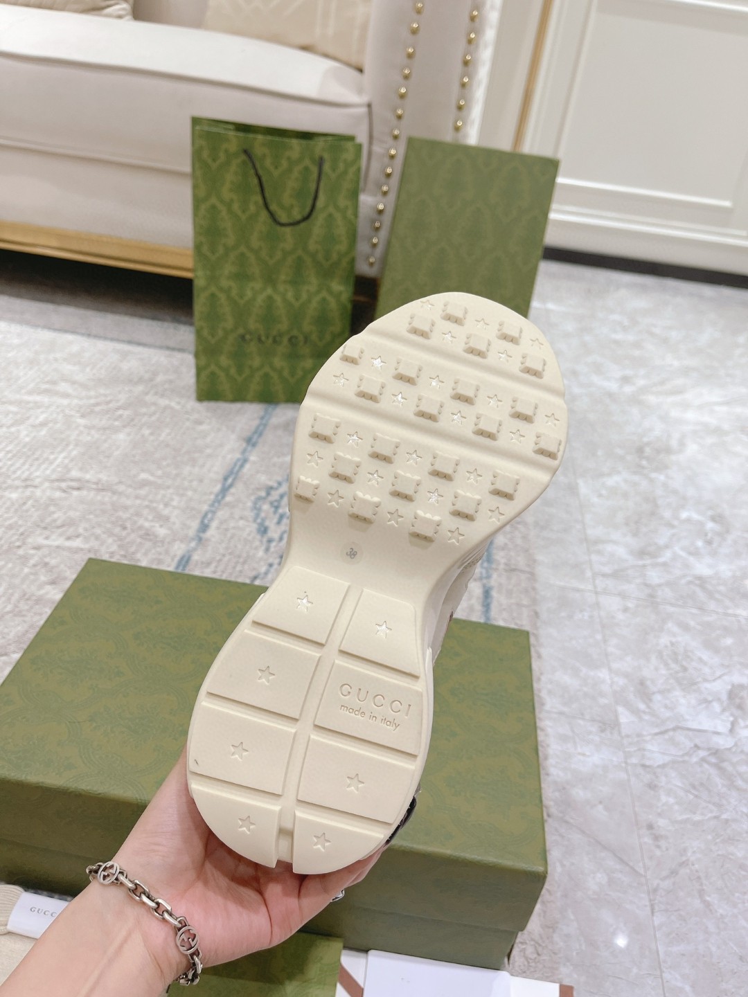 Gvc*1 Rhyton Sneaker With Stars White For Men 664961-2SHC0-9560