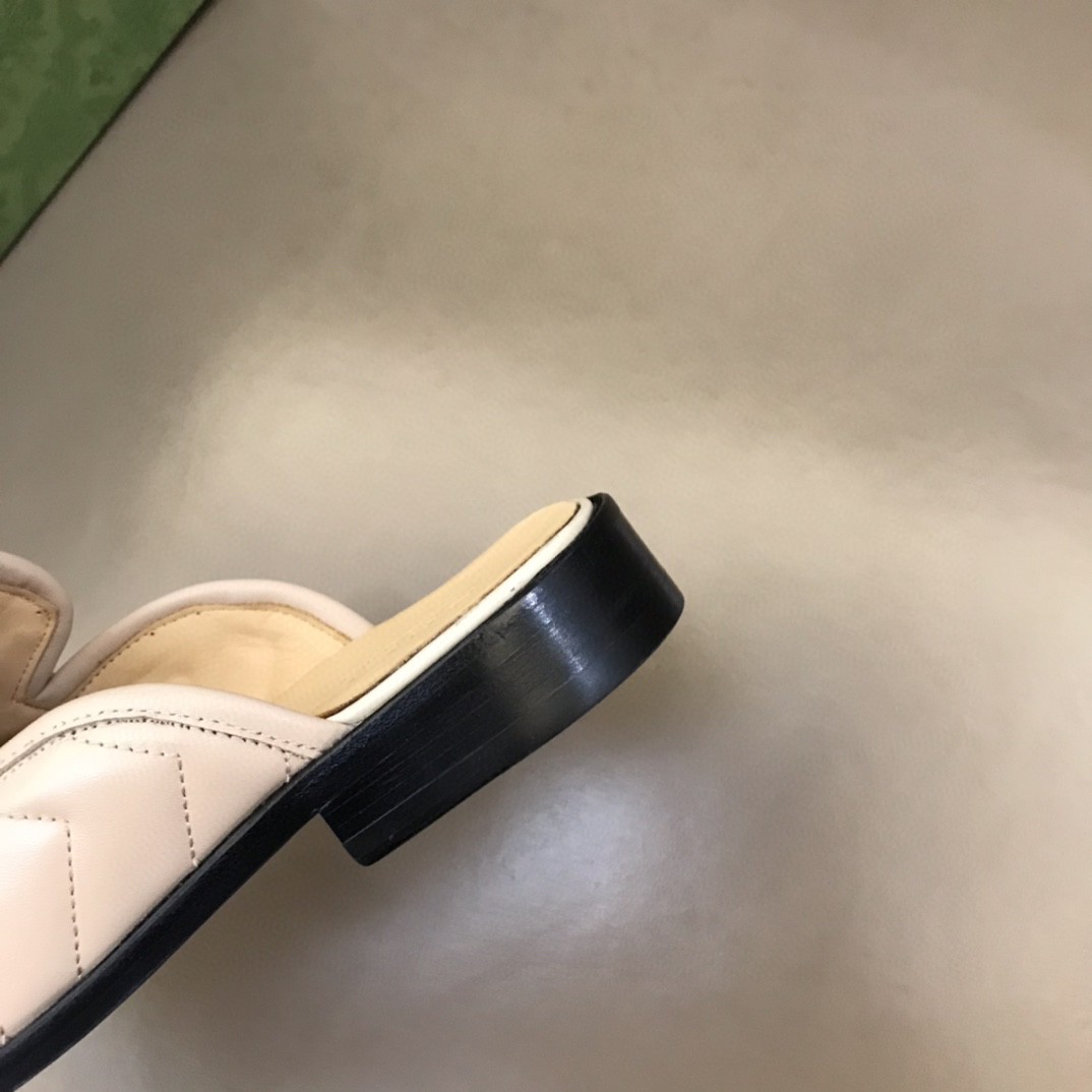 Gvc*1 Slipper With Interlocking G Beige For Men