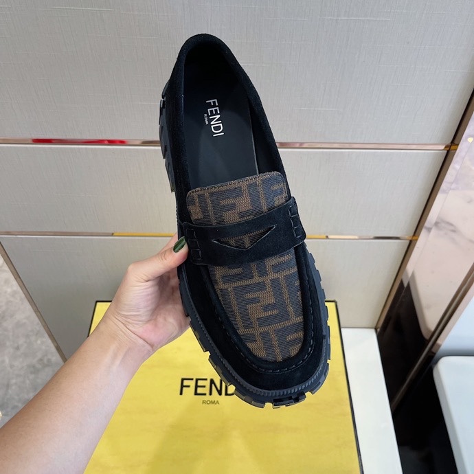 F**di FD O’Lock Nubuck Loafers Brown For Men