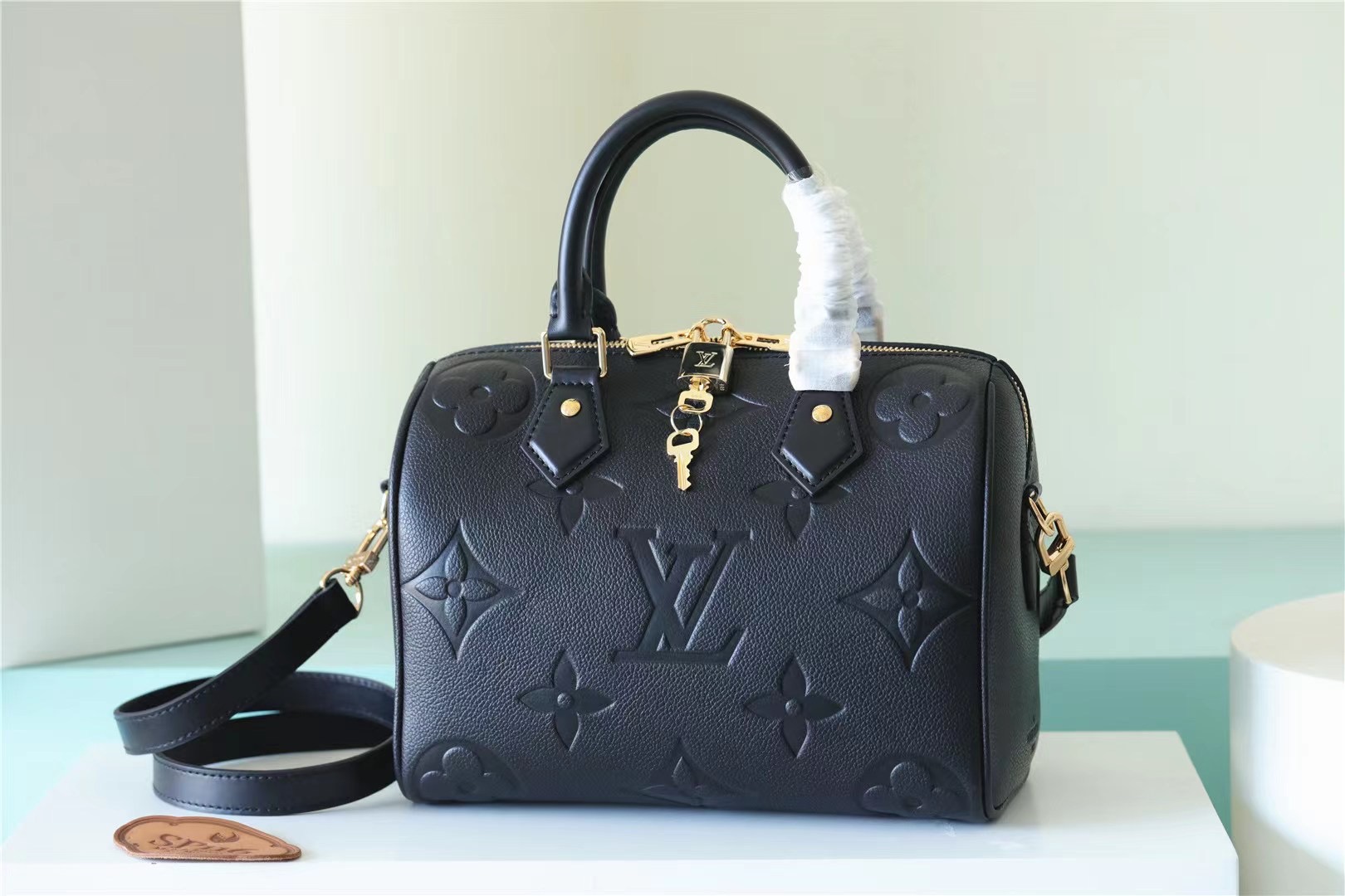 L0vis Vvtt0n Speedy Bandoulière 25 Bag Black For Women‎ 9.8n/25cm M58951