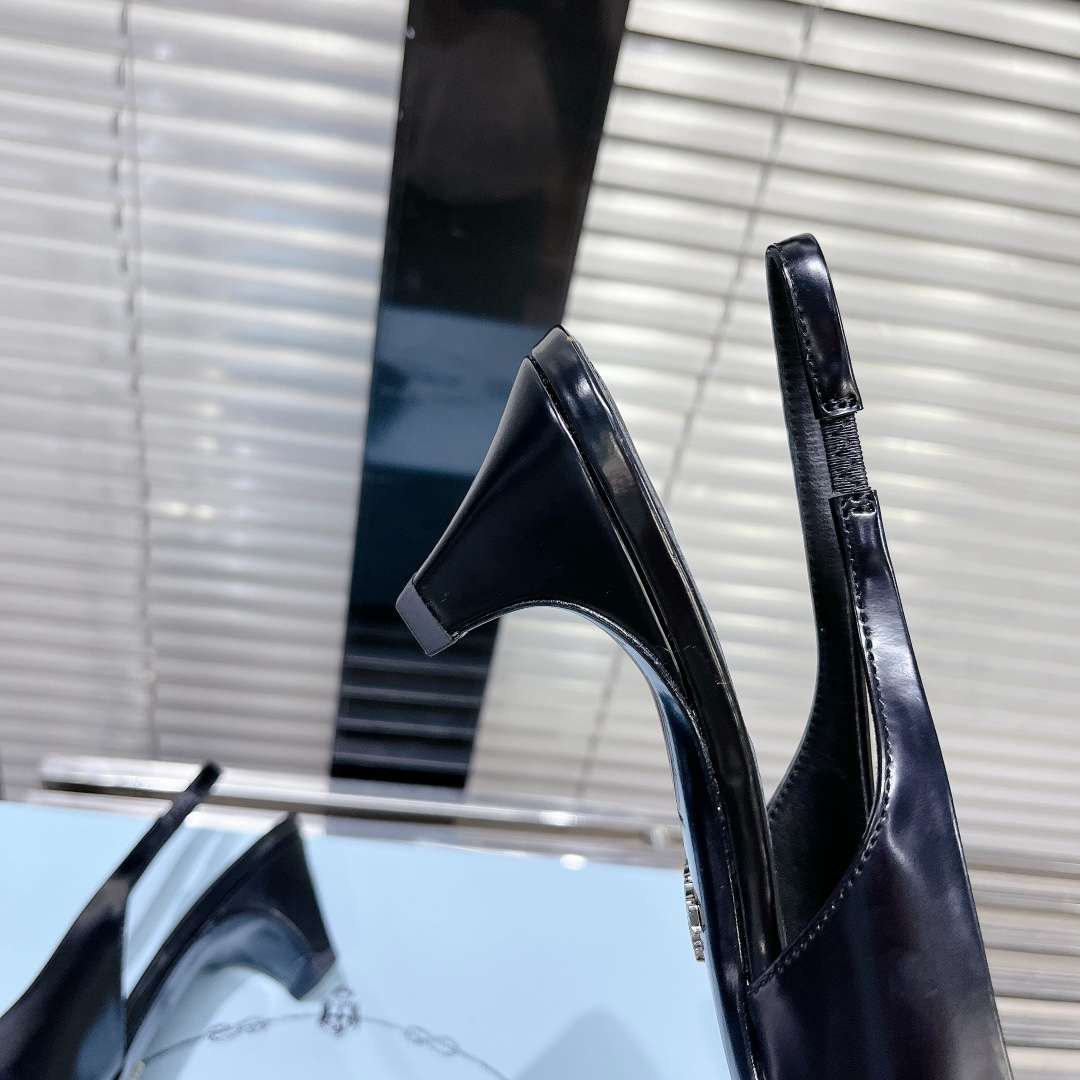 Pra*a Frill Slingback Pumps Black For Women