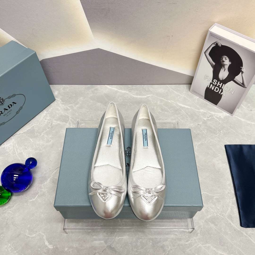 Pra*a Nappa Ballerinas Silver For Women