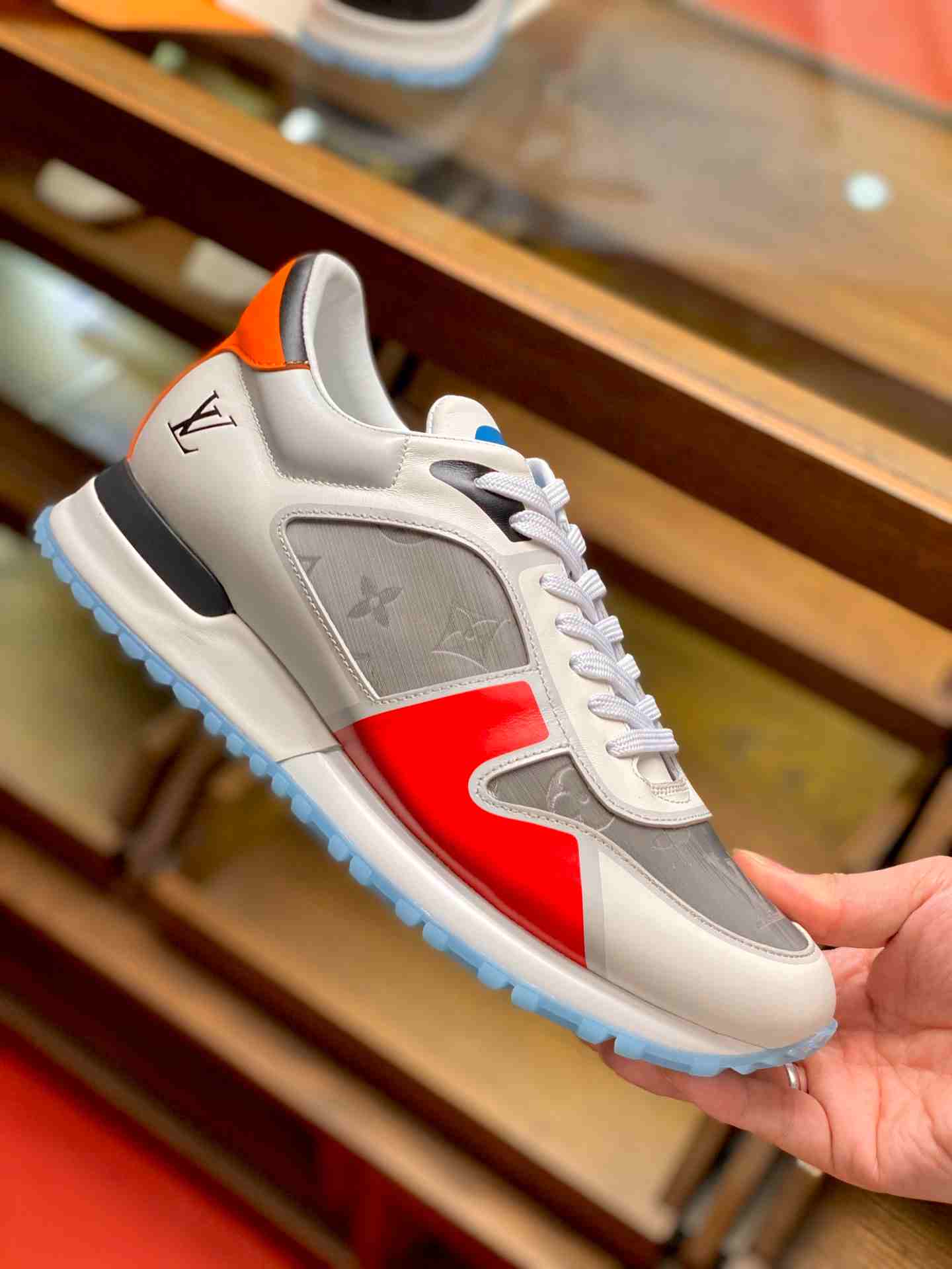 L0vis Vvtt0n Run Away Sneaker Grey For Men