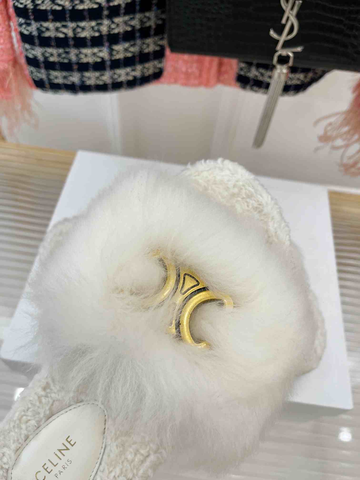 Ce1i*e Clea Triomphe Slide With Fur White For Women