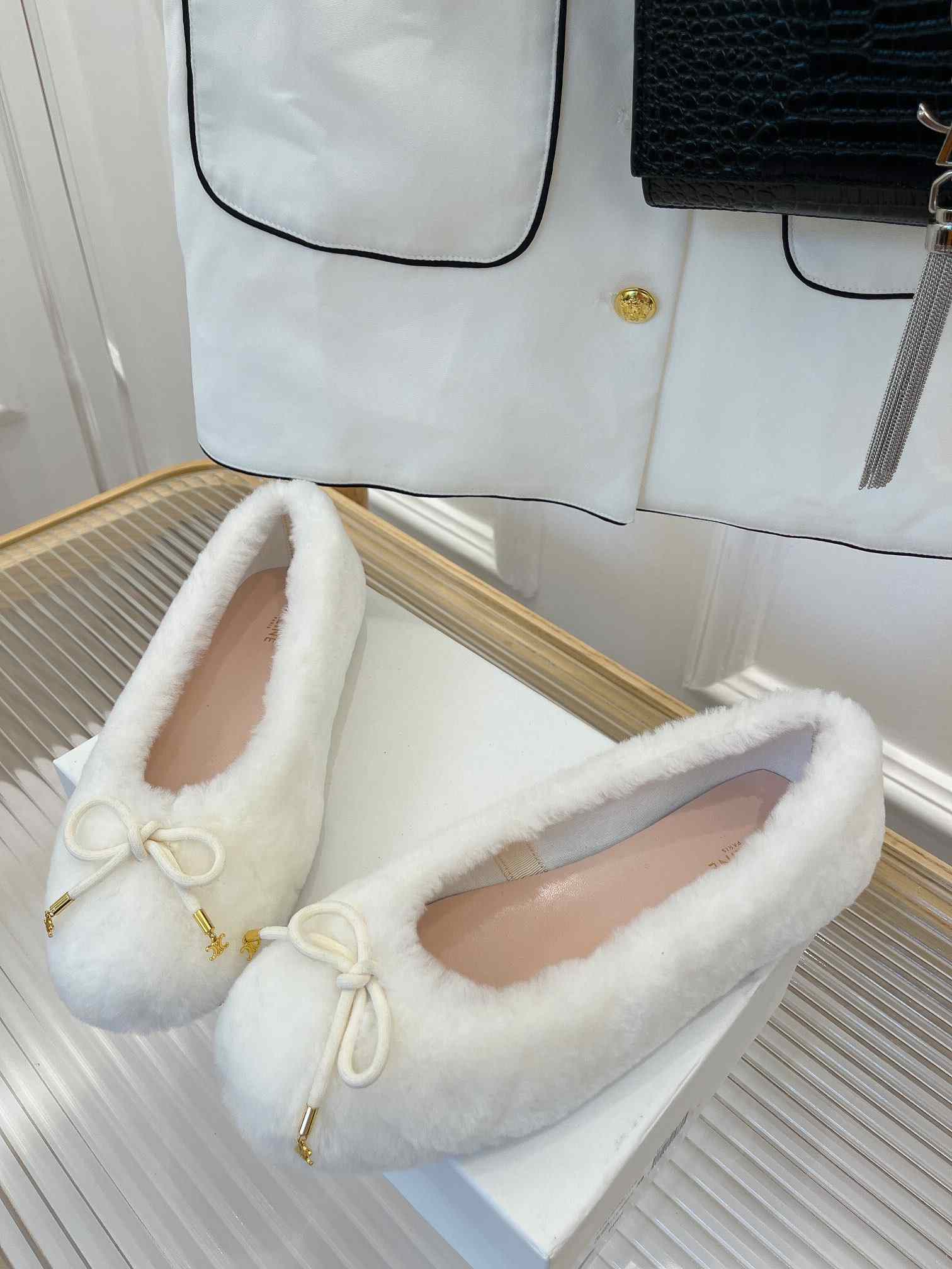 Ce1i*e Les Ballerines Ce1i*e Ballerina With Triomphe Laces And Fur White For Women