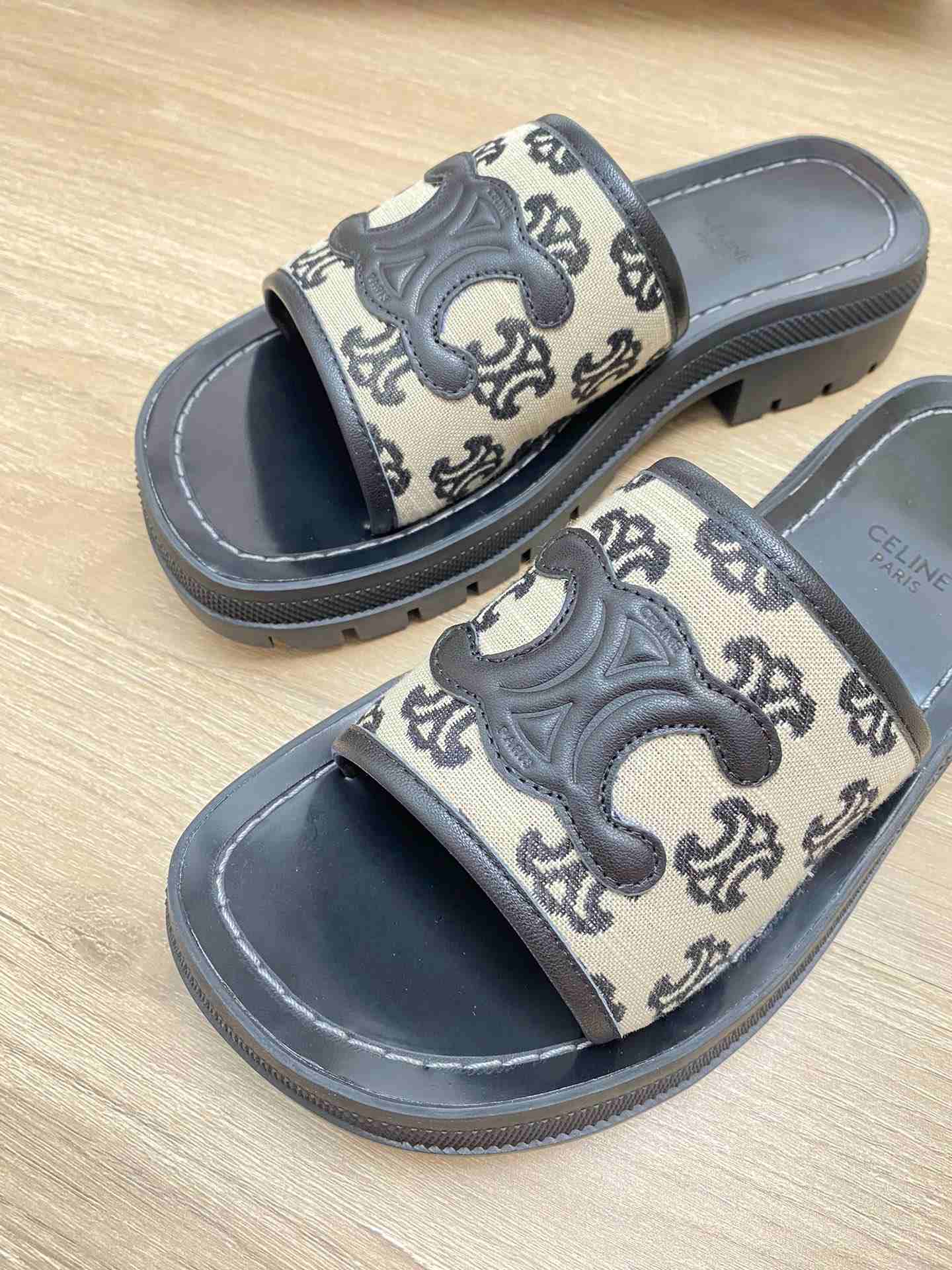 Ce1i*e Triomphe Slide In Triomphe Stamped Canvas Black For Women