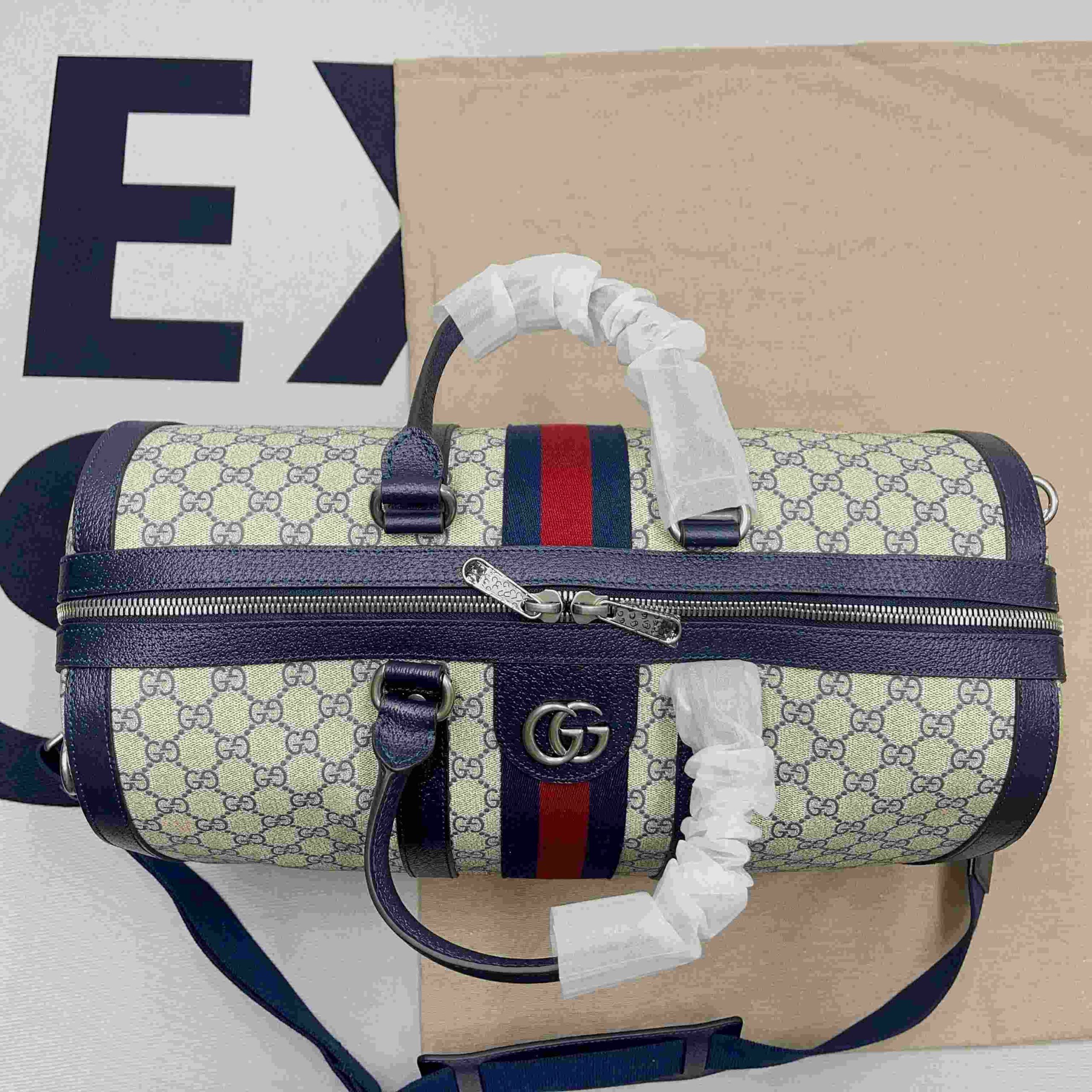 Gvc*1 Savoy Small Duffle Bag Blue/Black 17.7 in/45 cm 724642 9C2SN 4076