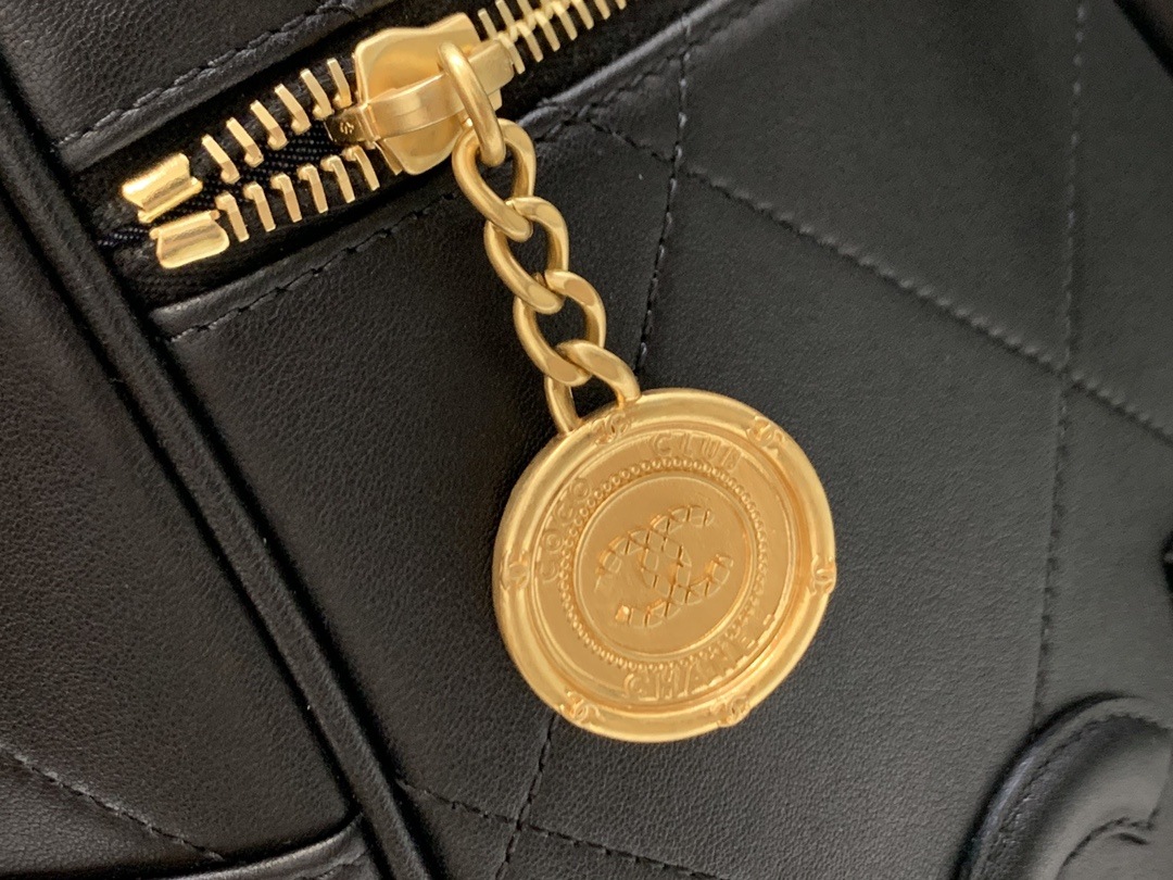 Ch**el Maxi Bowling Bag Black For Women 45cm / 17.7in