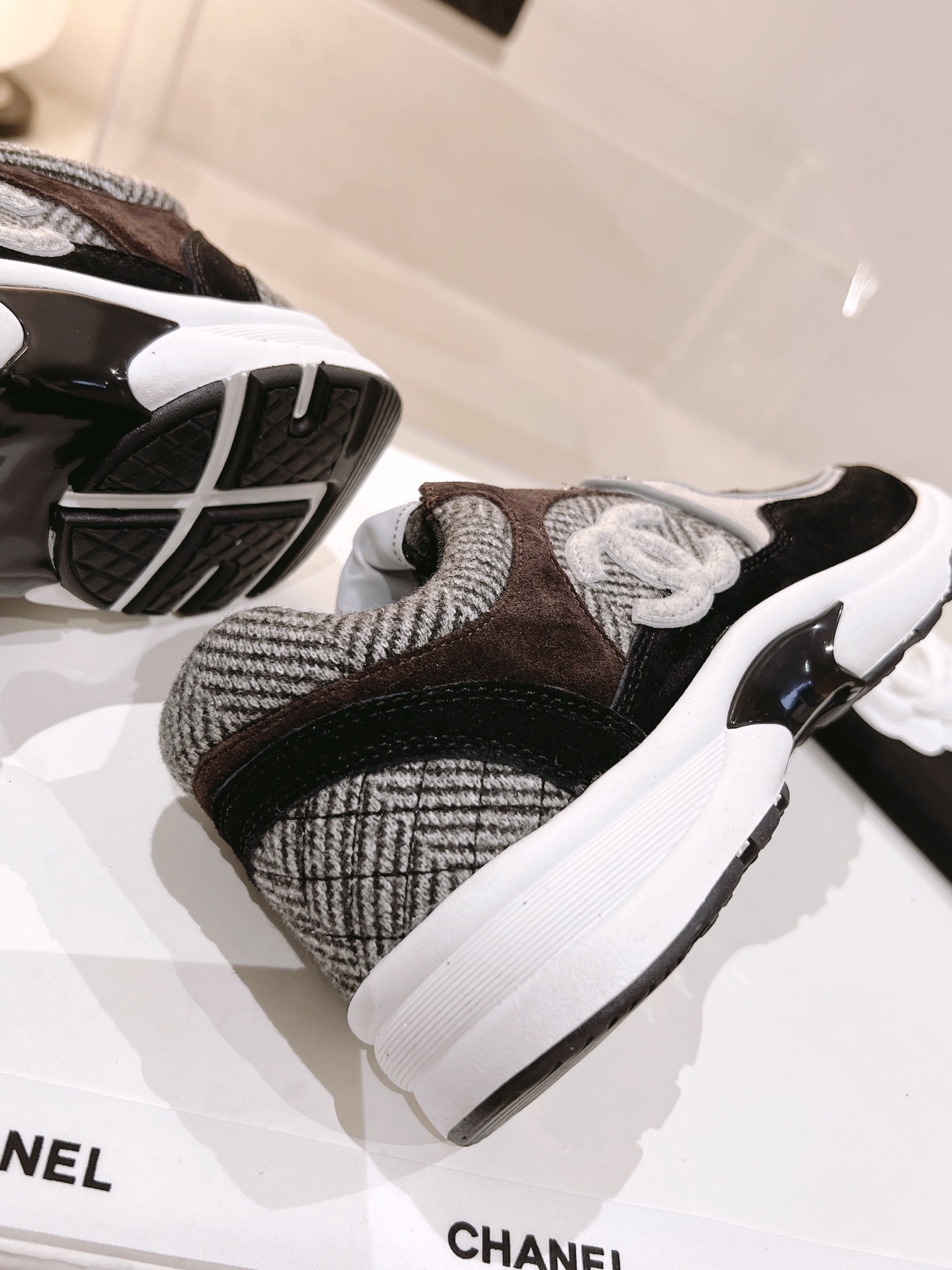 Ch**el Wool Stitch Casual C Sneakers Black For Women