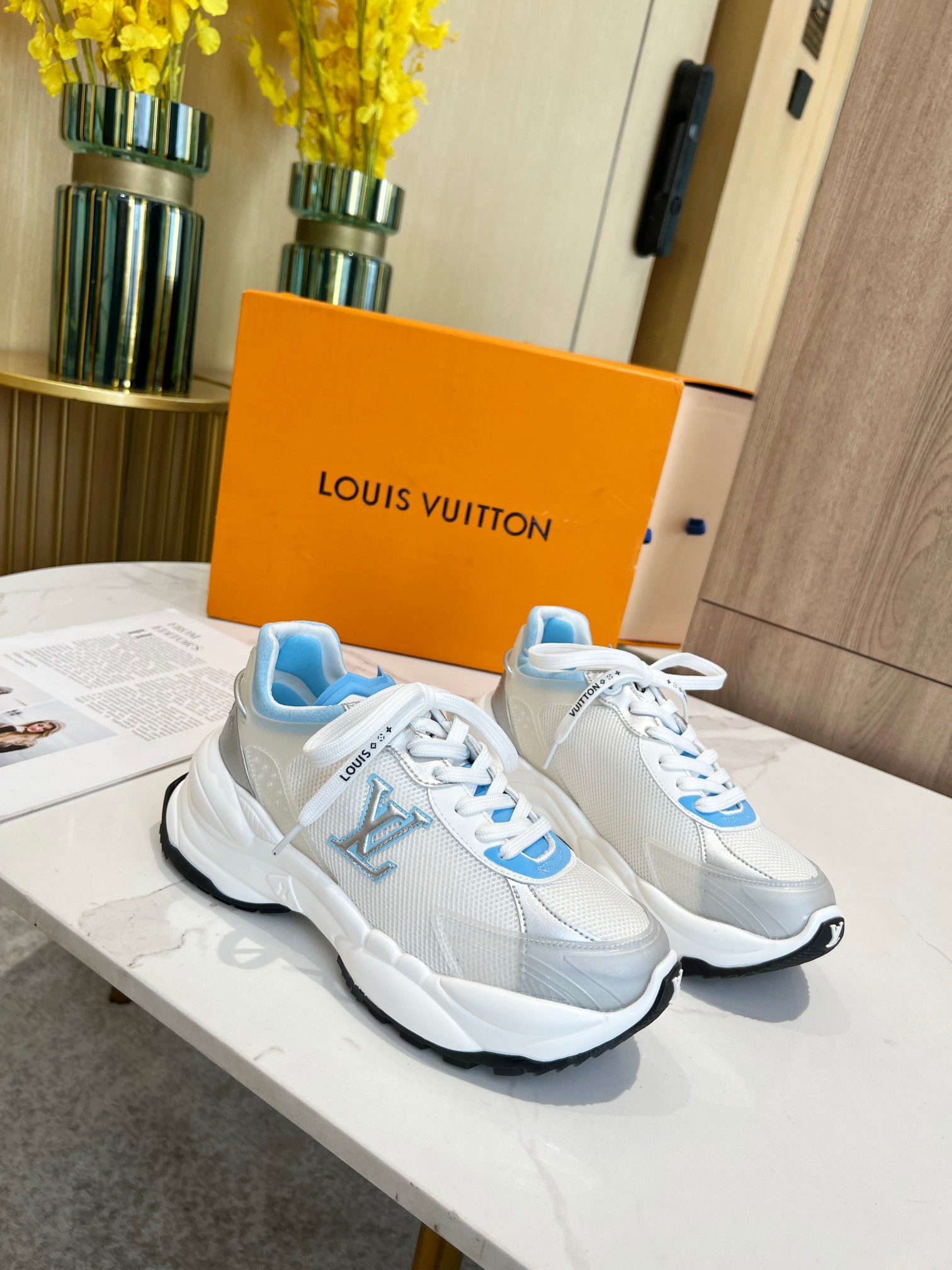 L0vis Vvtt0n Run 55 Sneaker White For Women