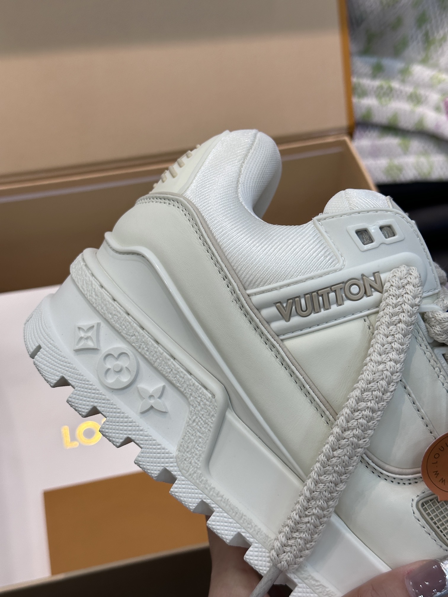 L0vis Vvtt0n Trainer Maxi Sneaker LV White For Women