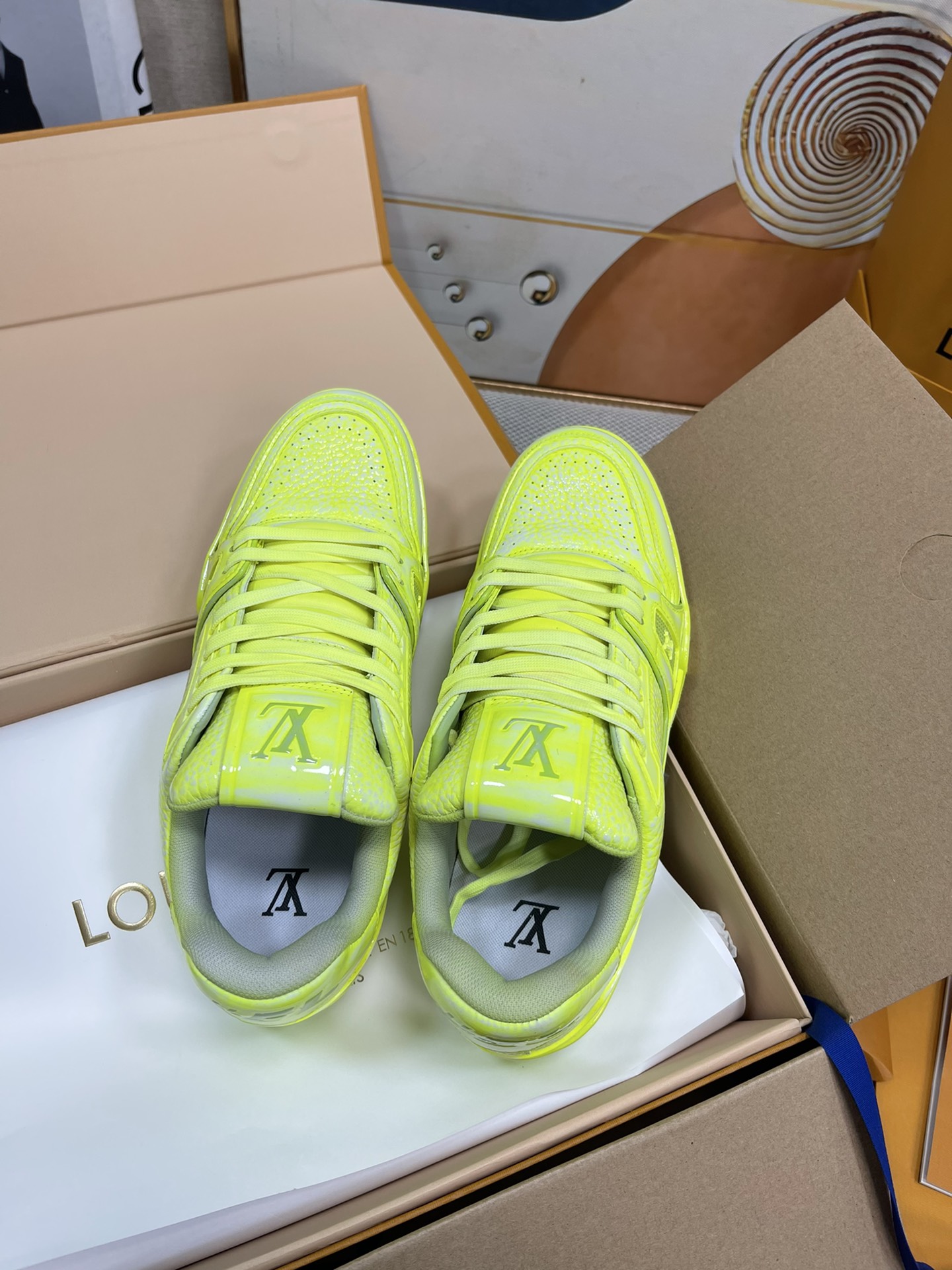 L0vis Vvtt0n Trainer Sneaker LV Green For Women