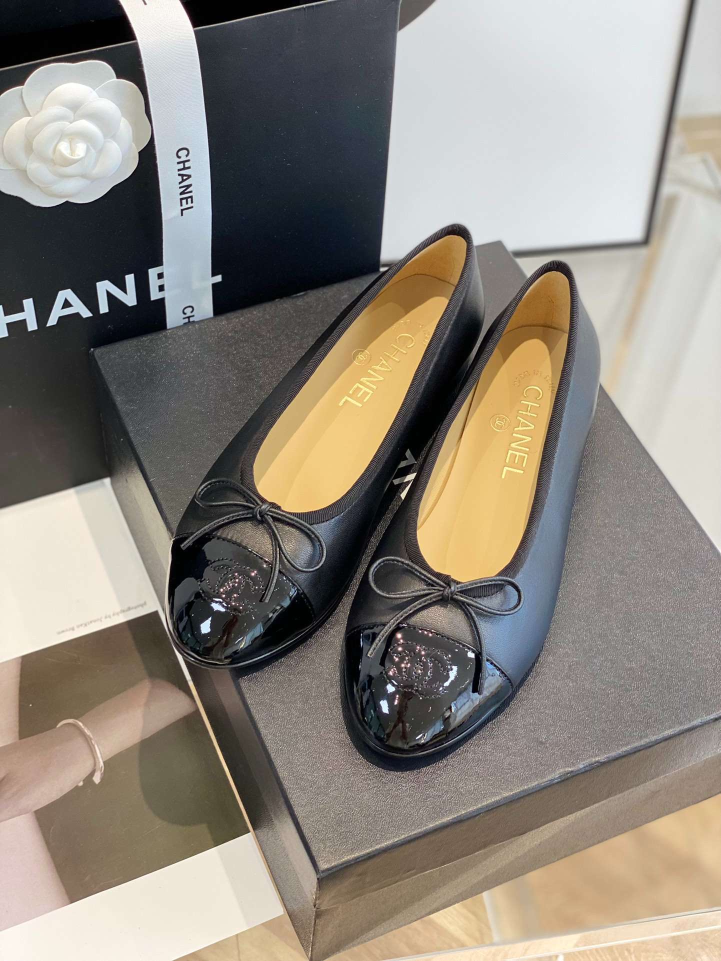 Ch**el Ballet Flats Black For Women G02819 Y01552 94305
