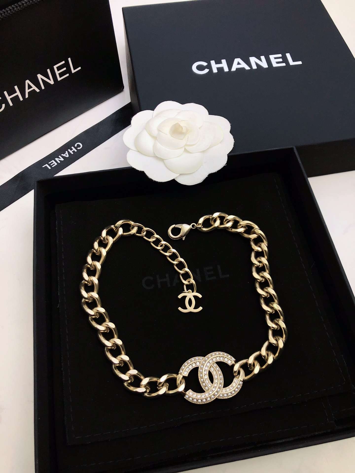 Ch**el Small Agarwood Necklace Gold For Women