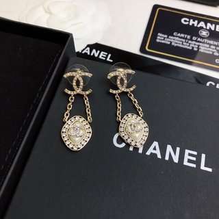 Ch**el Stud Earrings Gold For Women