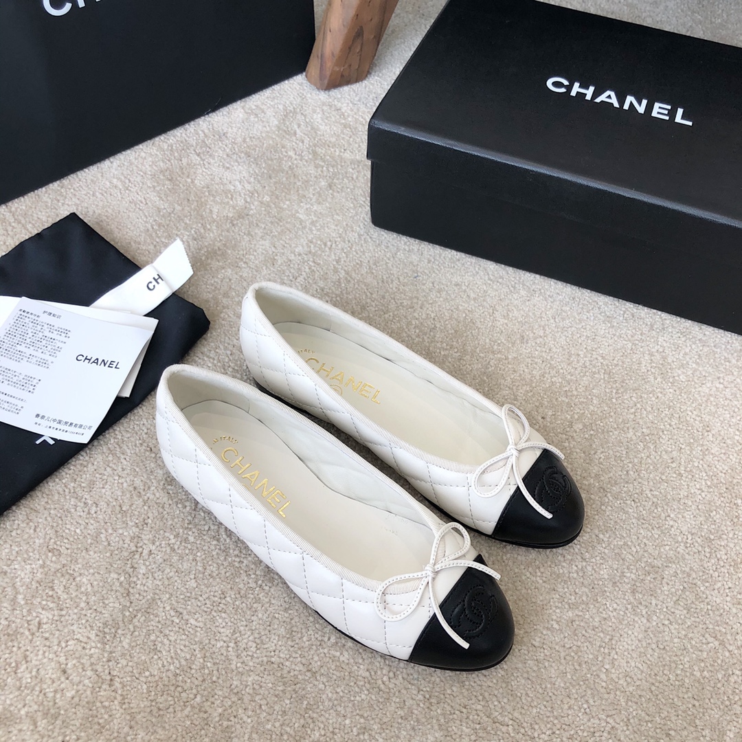 Ch**el Ballet Flats White For Women
